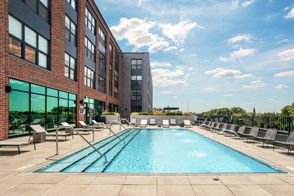 Photo of Outdoor in Logan Square