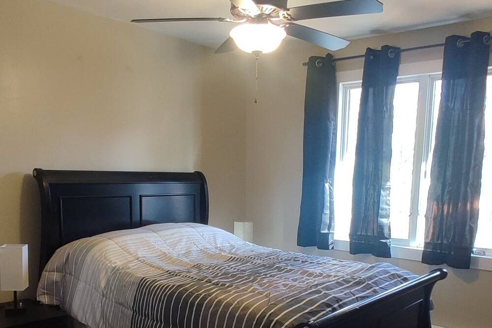 Photo of Bedroom in Circleville