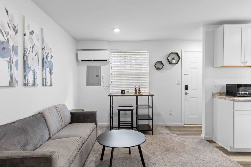 Photo of Bedroom in East Ridge