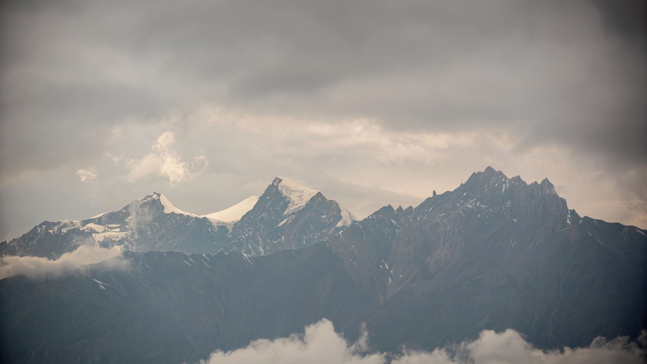 Photo of Outdoor in Mustang