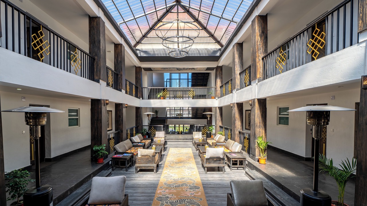 Photo of Livingroom in Mustang