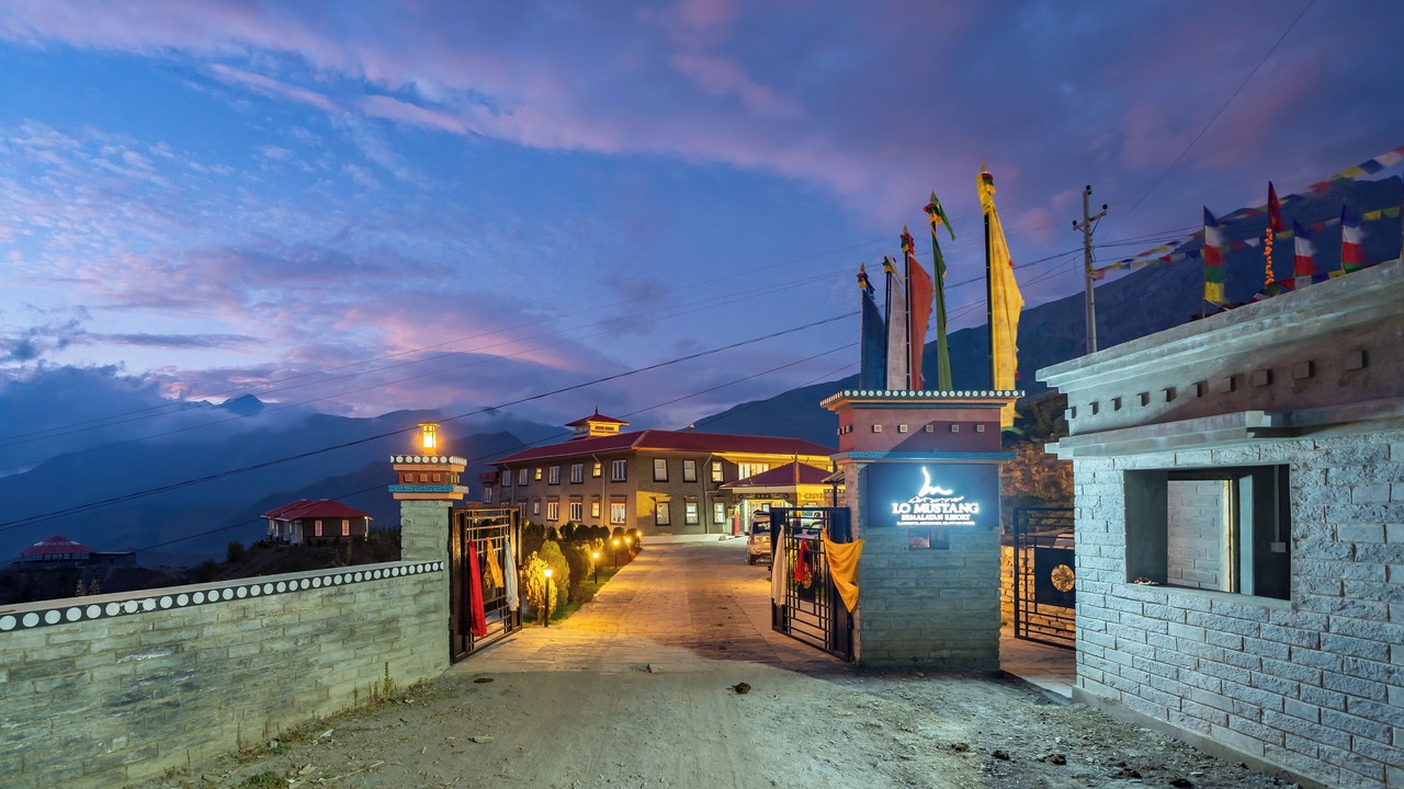 Photo of Outdoor in Mustang