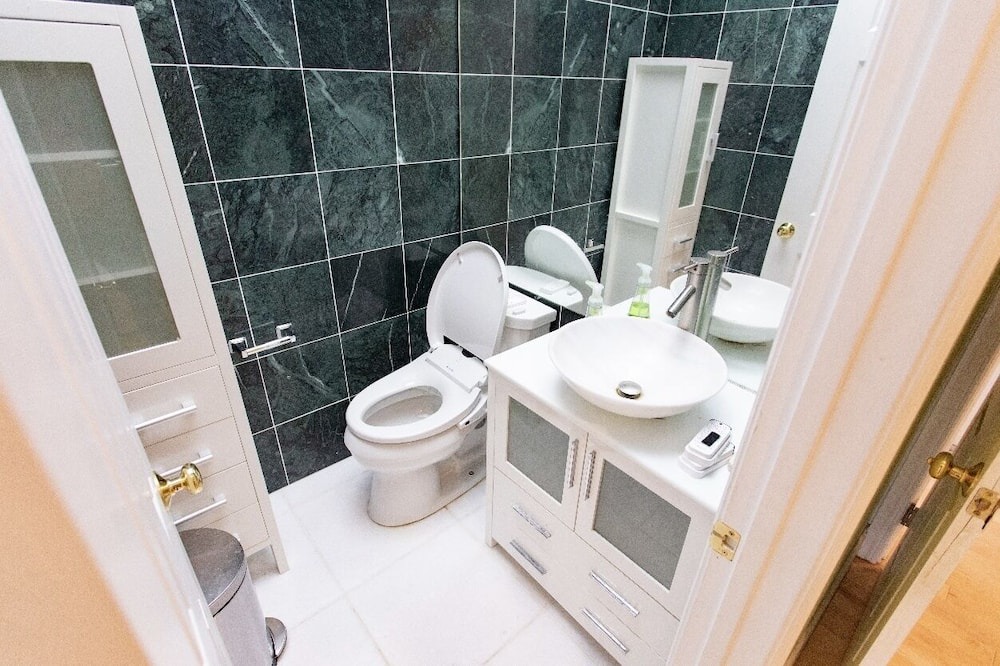 Photo of Bathroom in Inner Richmond