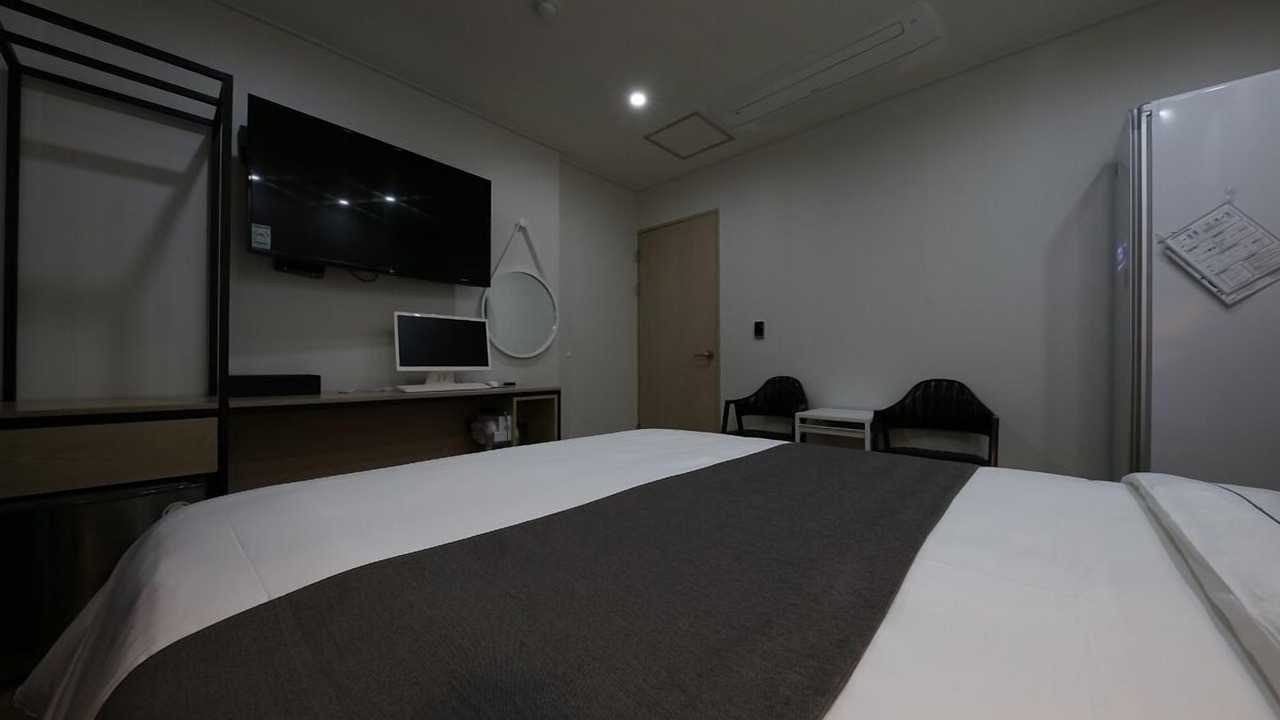 Photo of Bedroom in Bongmyeong-dong