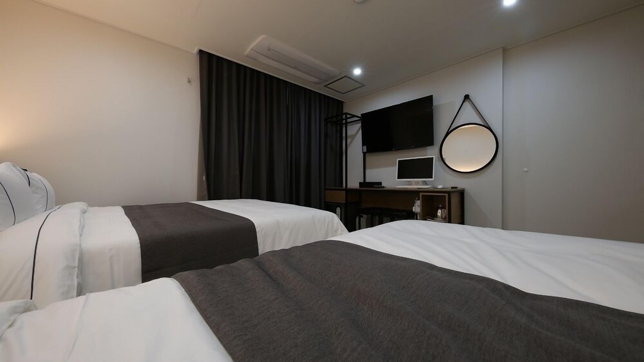 Photo of Bedroom in Bongmyeong-dong