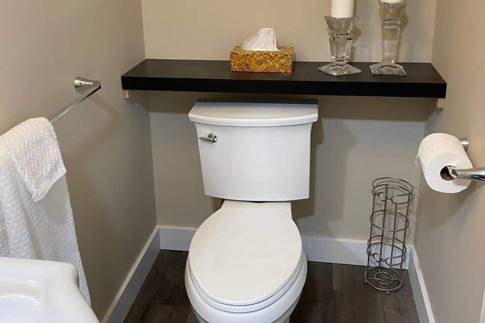 Photo of Bathroom in Bayside