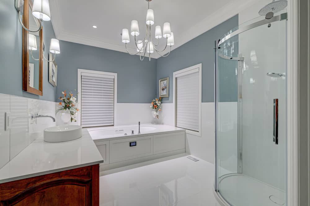 Photo of Bathroom in Boucherville