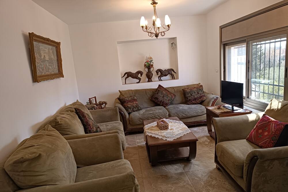 Photo of Livingroom in Bethlehem