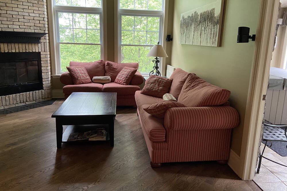 Photo of Livingroom in Bromont