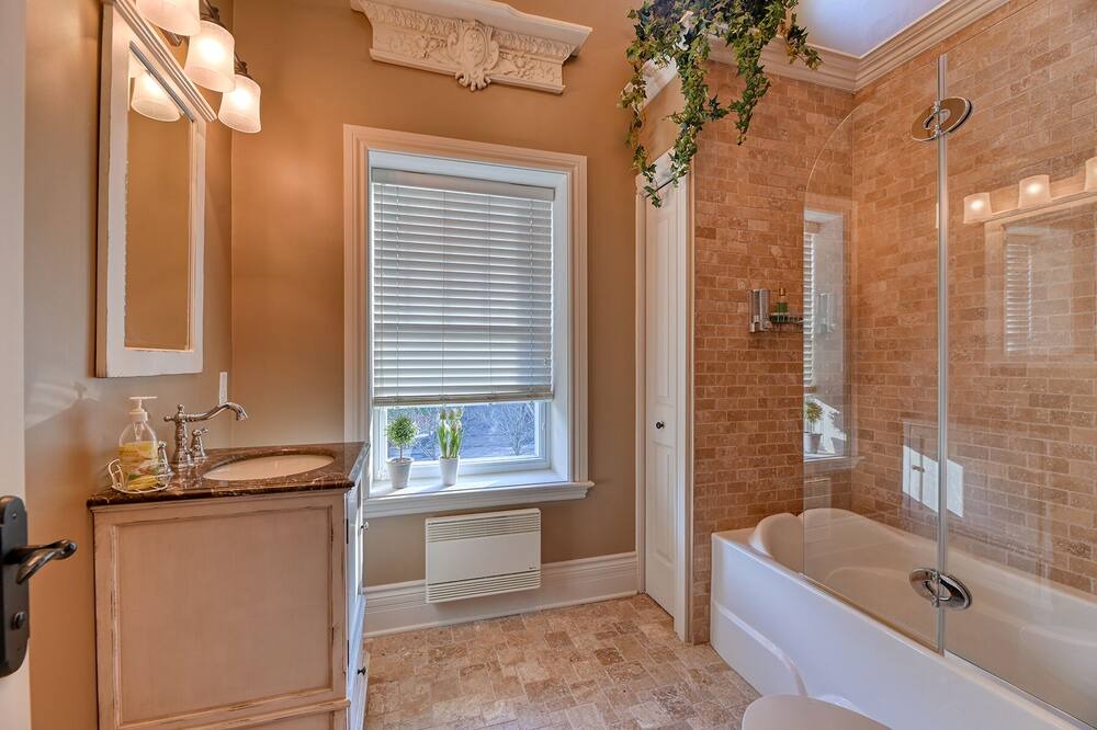 Photo of Bathroom in Bromont