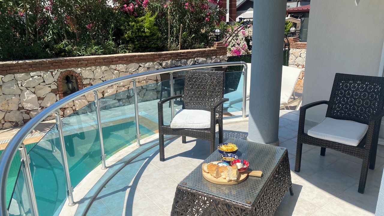 Photo of Outdoor in Altinkum