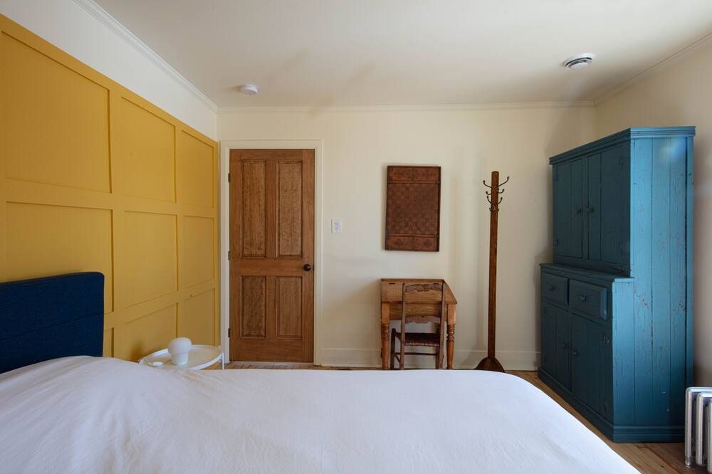 Photo of Bedroom in Saint-Marc-sur-Richelieu