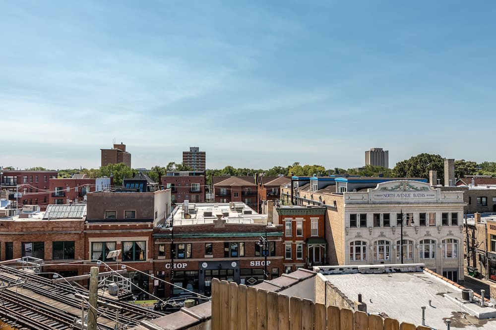 Photo of Others in Wicker Park