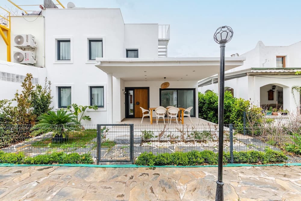 Photo of Outdoor in Ortakent