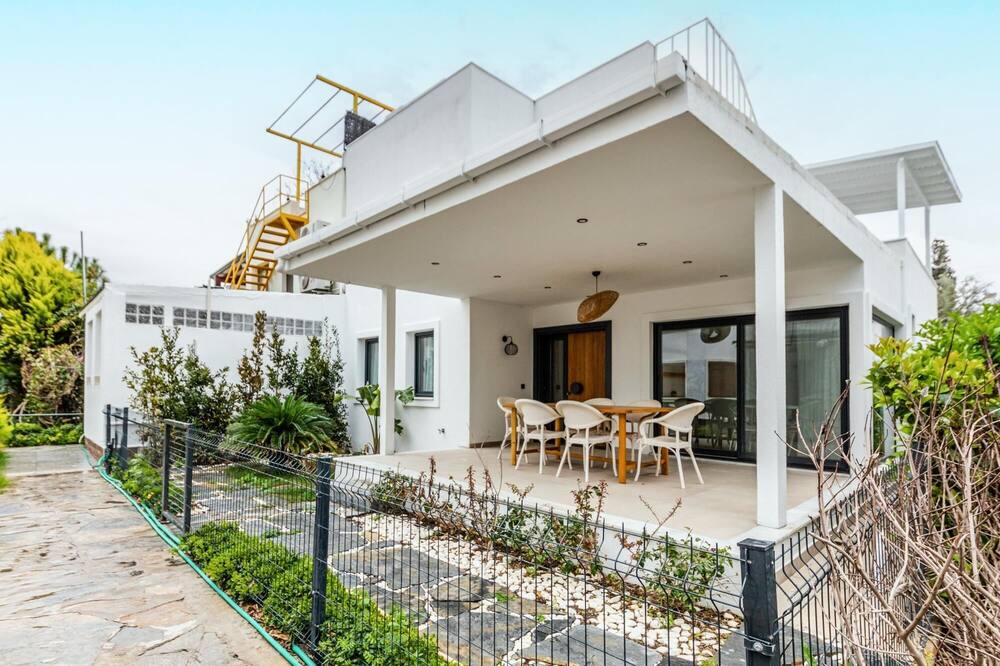 Photo of Outdoor in Ortakent