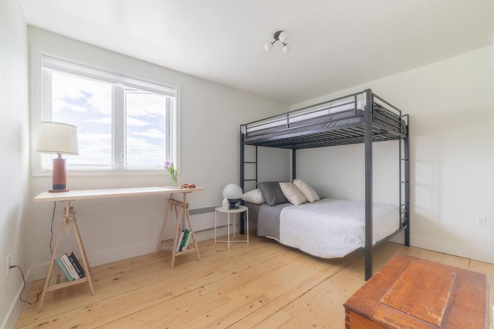 Photo of Bedroom in Boutiliers Point