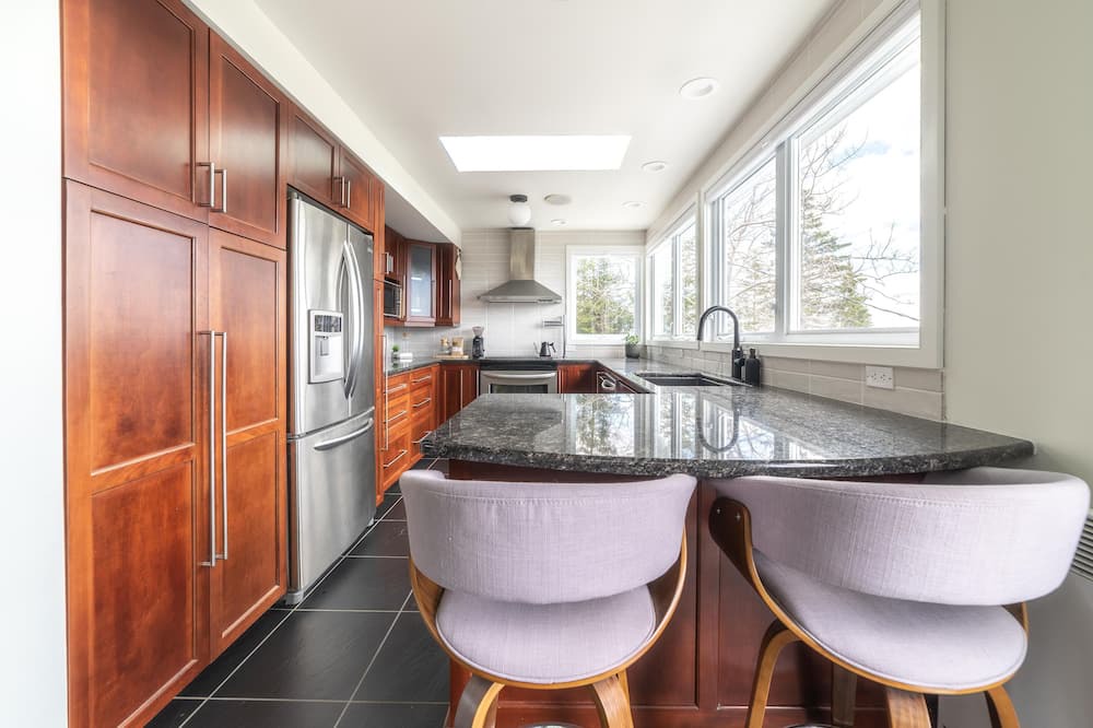 Photo of Kitchen in Boutiliers Point
