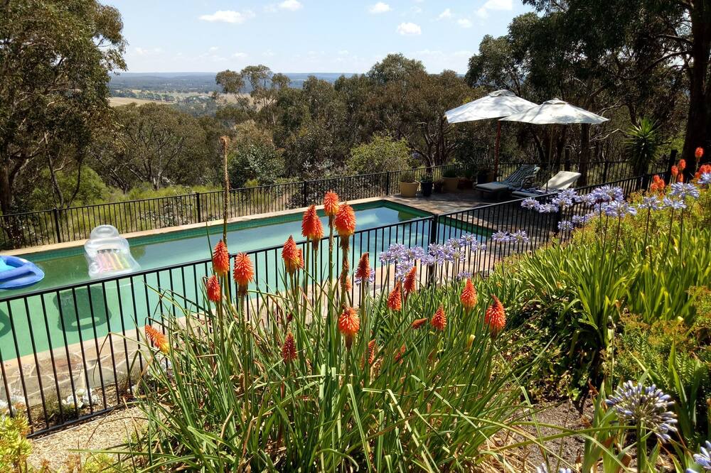 Photo of Outdoor in New Gisborne