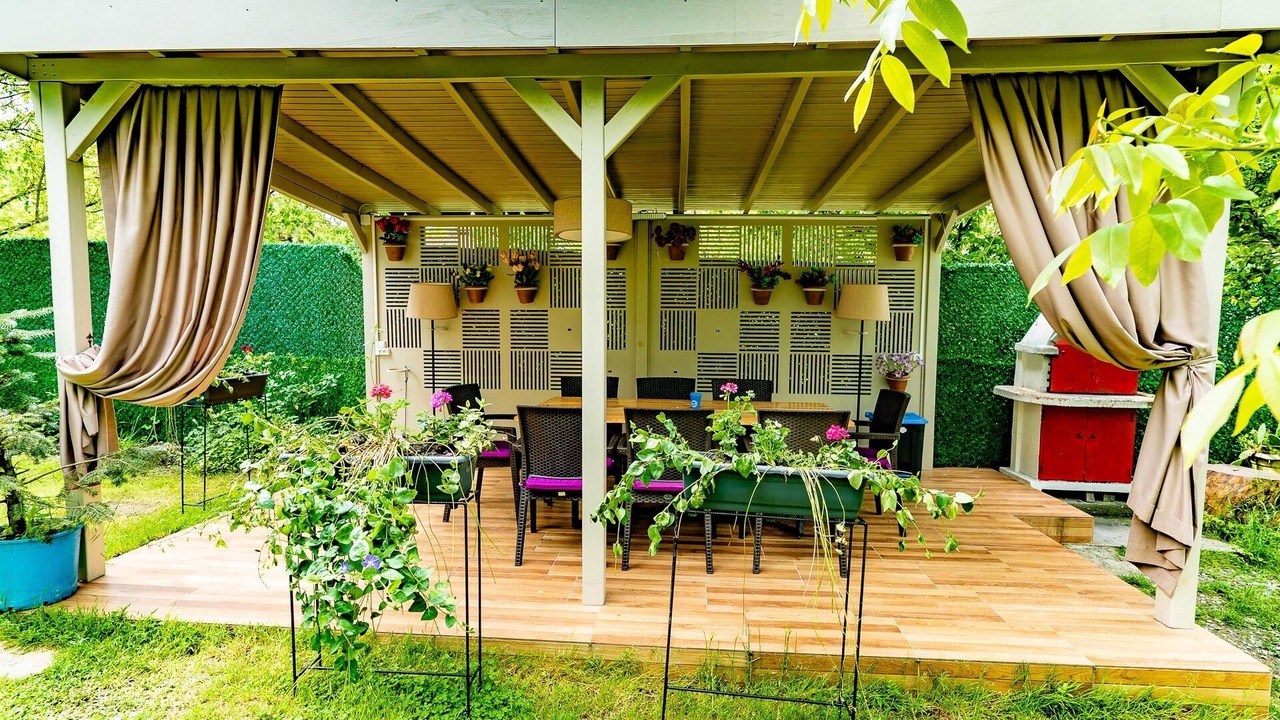 Photo of Patio Balcony in Yanik