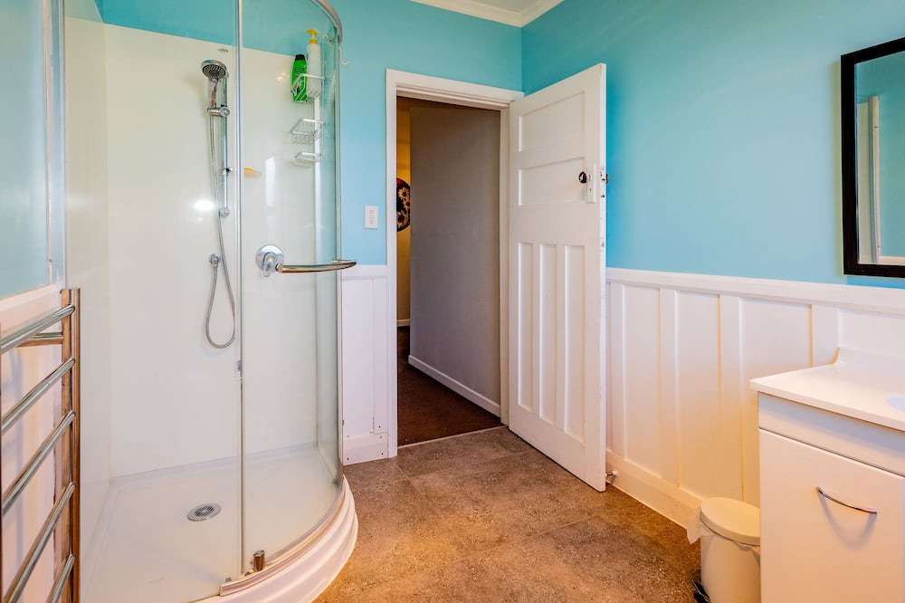 Photo of Bathroom in Raetihi