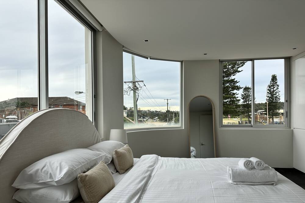 Photo of Others in Narrabeen