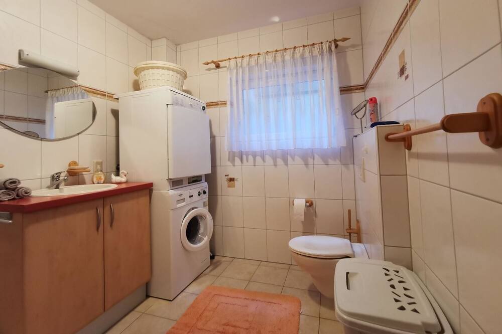 Photo of Bathroom in Oberelsbach