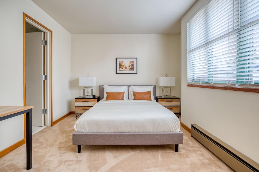 Photo of Bedroom in Russian Hill