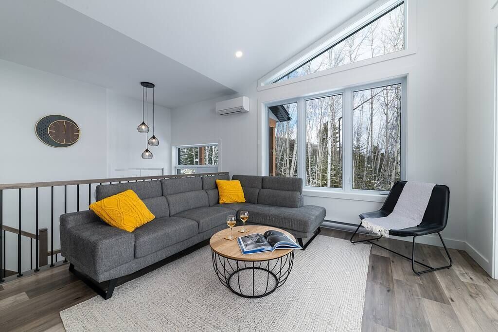 Photo of Livingroom in Saint Irenee