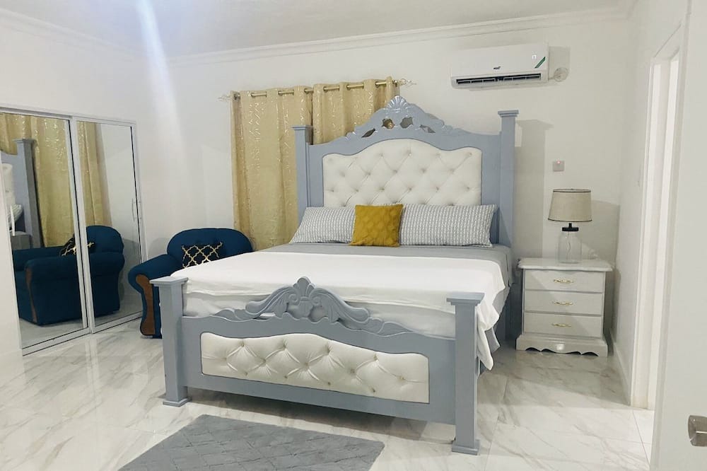 Photo of Bedroom in Havendale