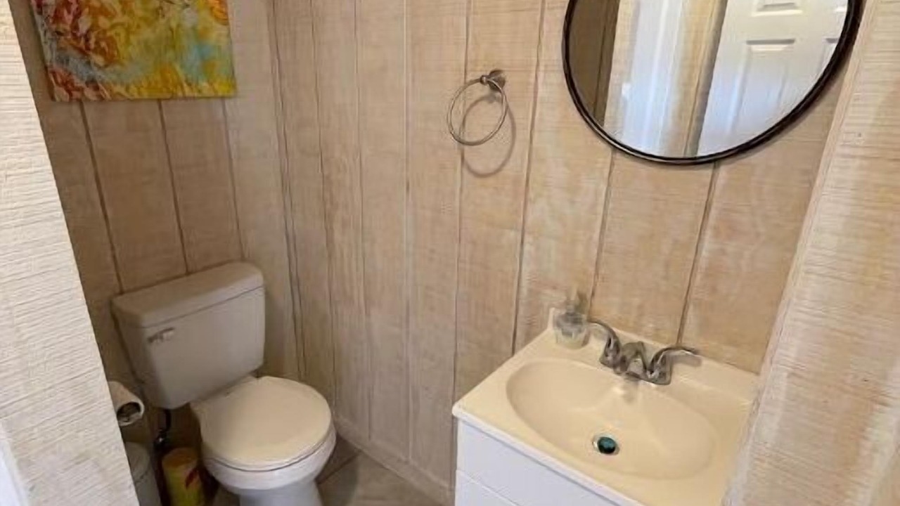 Photo of Bathroom in Riverhead