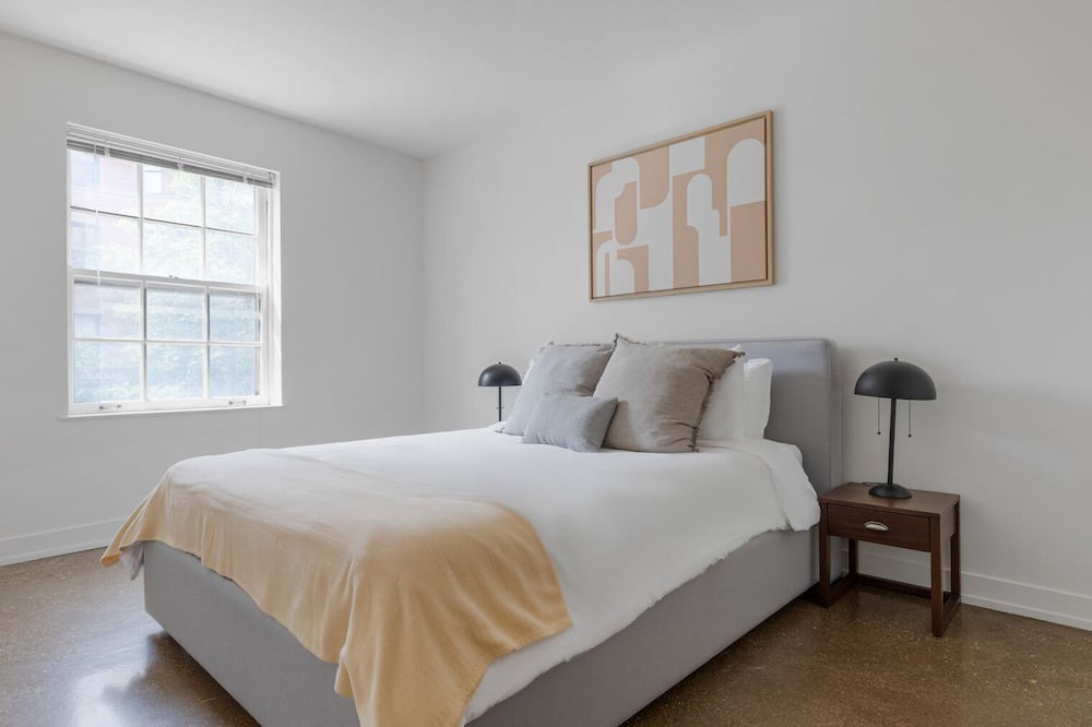 Photo of Bedroom in Uptown