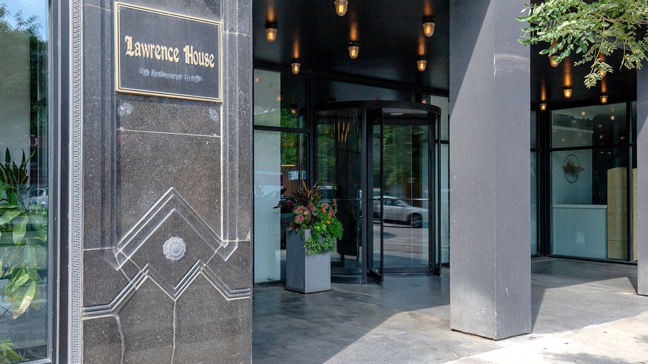 Photo of Outdoor in Uptown