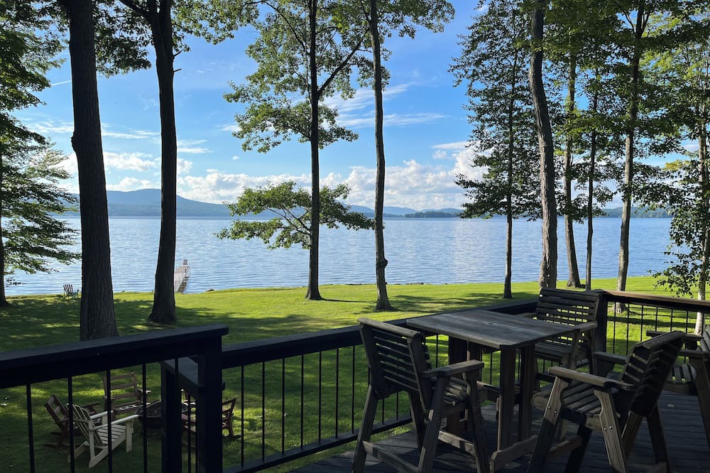 Photo of Outdoor in Newport