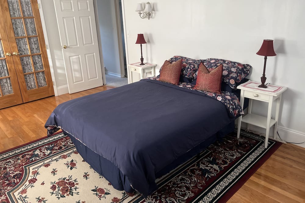 Photo of Bedroom in Chazy