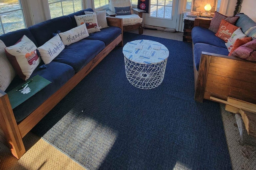 Photo of Livingroom in Chazy