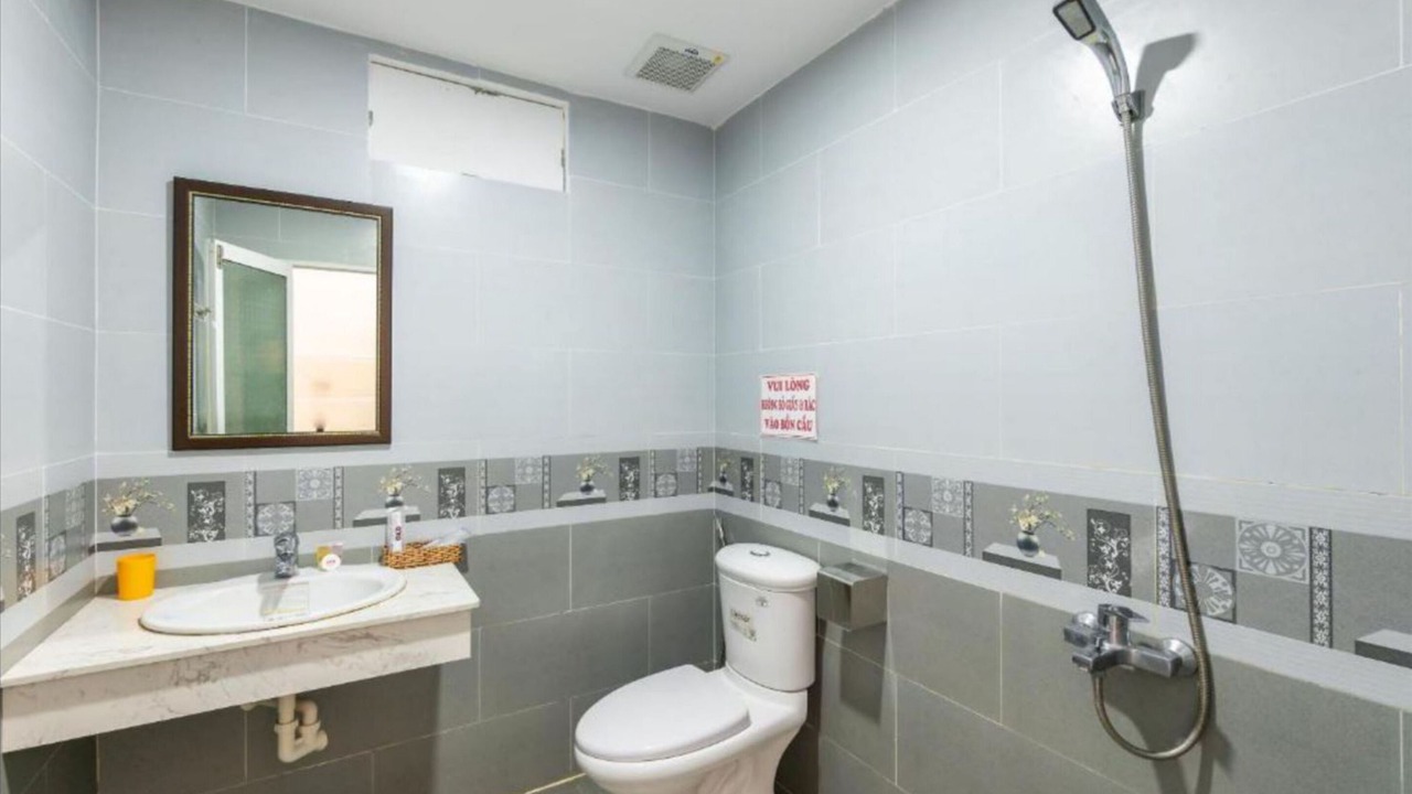 Photo of Bathroom in Minh An