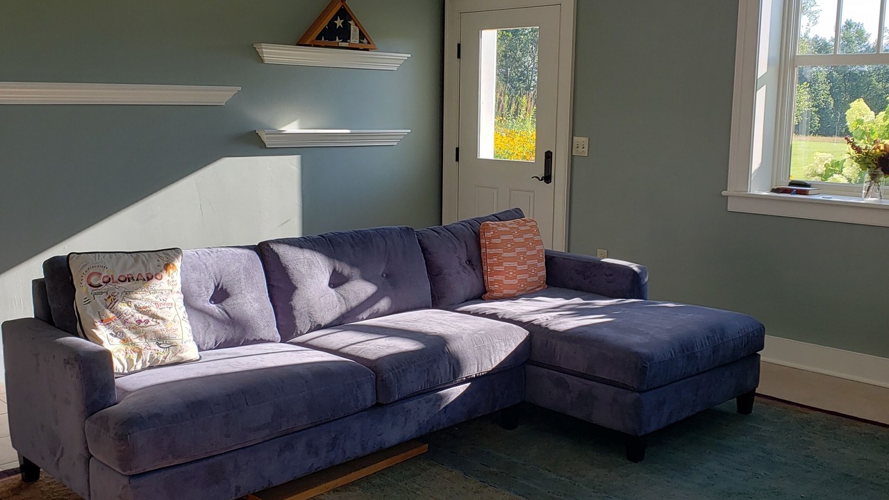 Photo of Livingroom in Middlebury - Warren