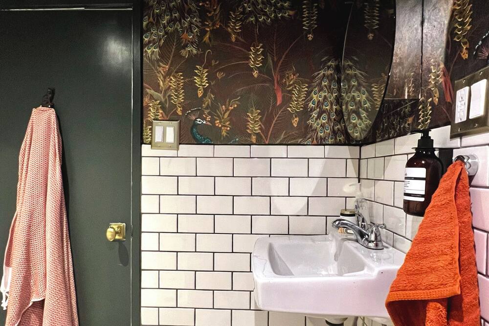Photo of Bathroom in Atwater Village
