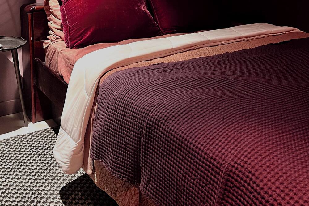 Photo of Bedroom in Atwater Village