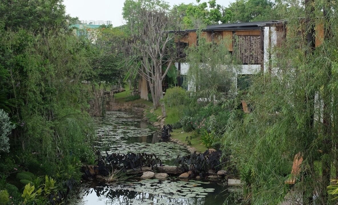 Photo of Outdoor in Khanong Phra