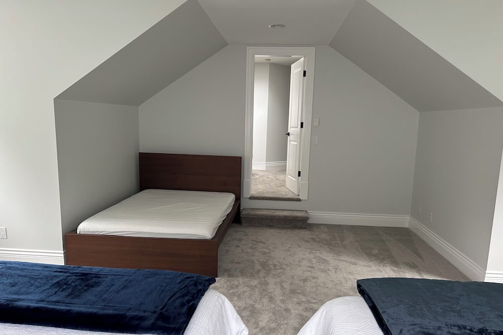 Photo of Bedroom in Squamish