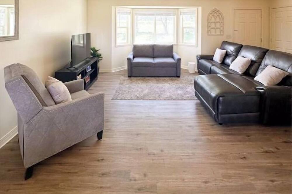 Photo of Livingroom in Parowan
