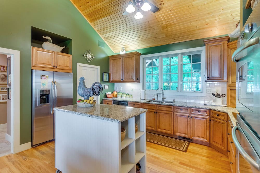 Photo of Kitchen in Monteagle