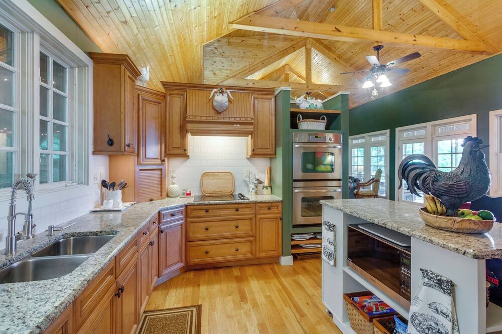 Photo of Kitchen in Monteagle
