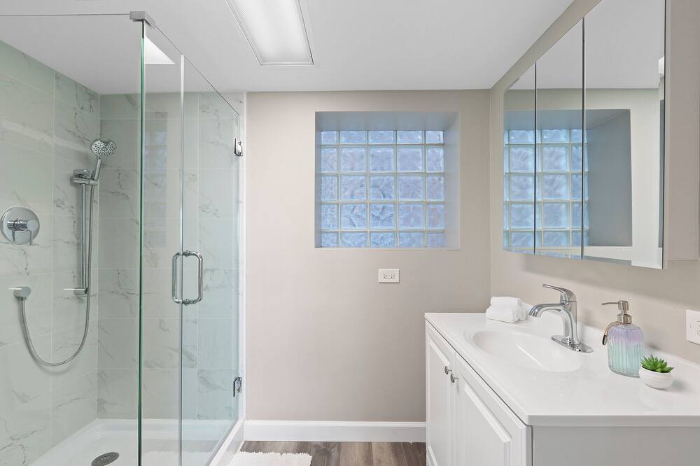 Photo of Bathroom in Morton Grove