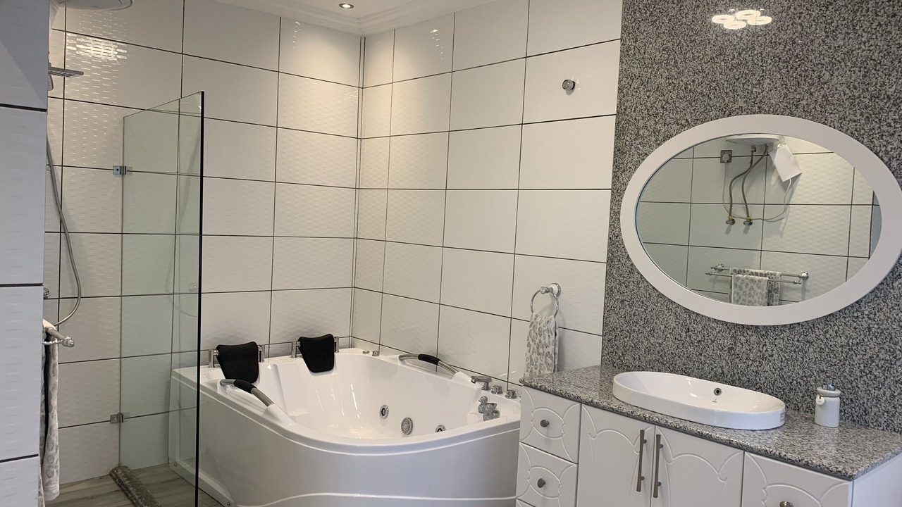 Photo of Bathroom in Freetown