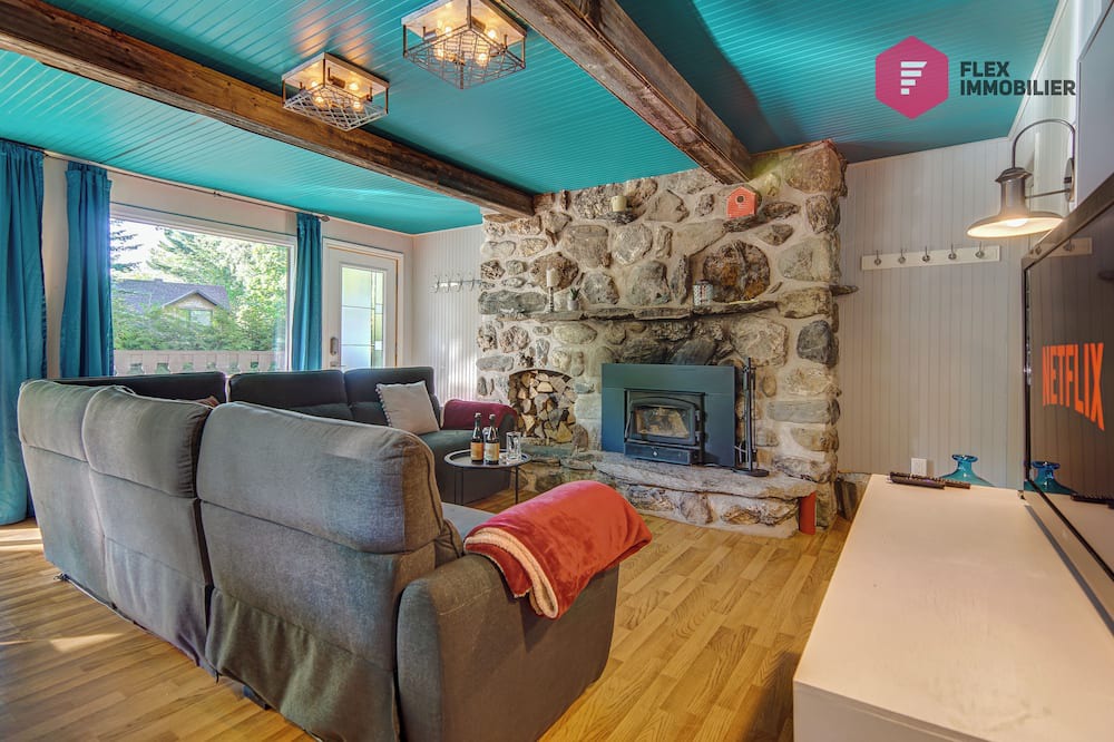 Photo of Livingroom in Sutton