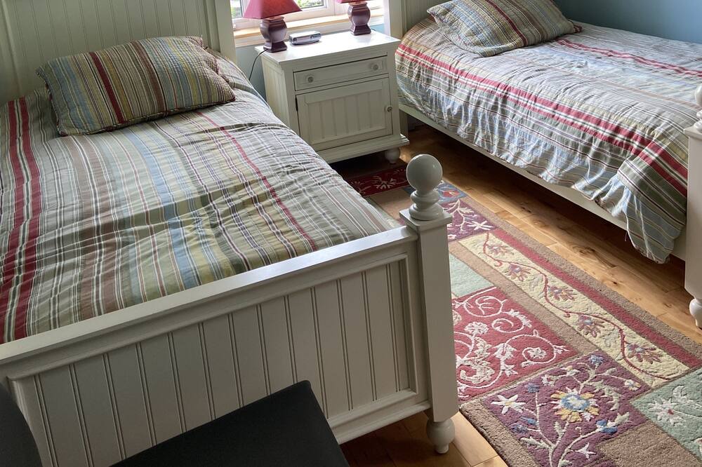Photo of Bedroom in Owl's Head Ski Resort