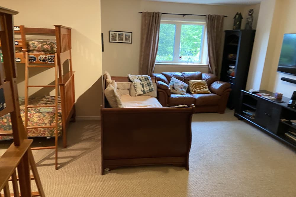Photo of Livingroom in Owl's Head Ski Resort