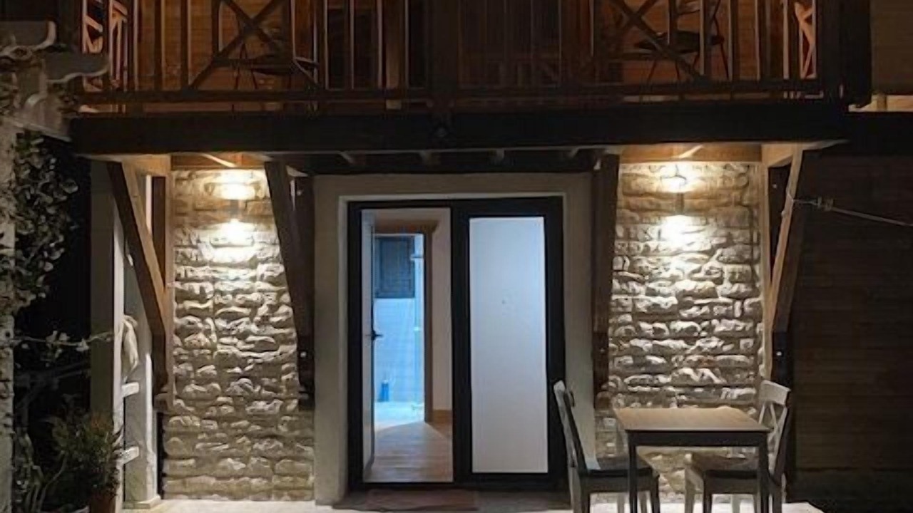 Photo of Patio Balcony in Palamutbuku